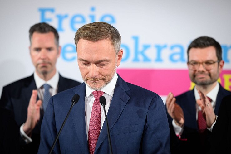 FDP muss um Einzug ins Parlament bangen. - © Bernd von Jutrczenka/dpa