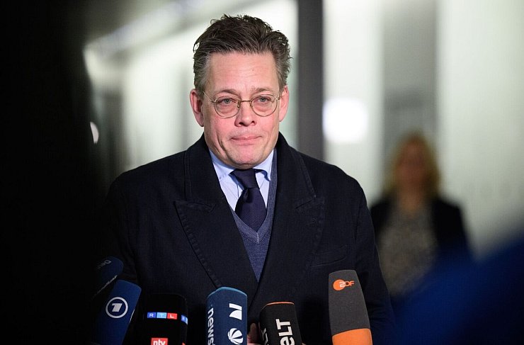 Konstantin von Notz (Grüne) ist Vorsitzender des Parlamentarischen Kontrollgremiums. - © Bernd von Jutrczenka/dpa