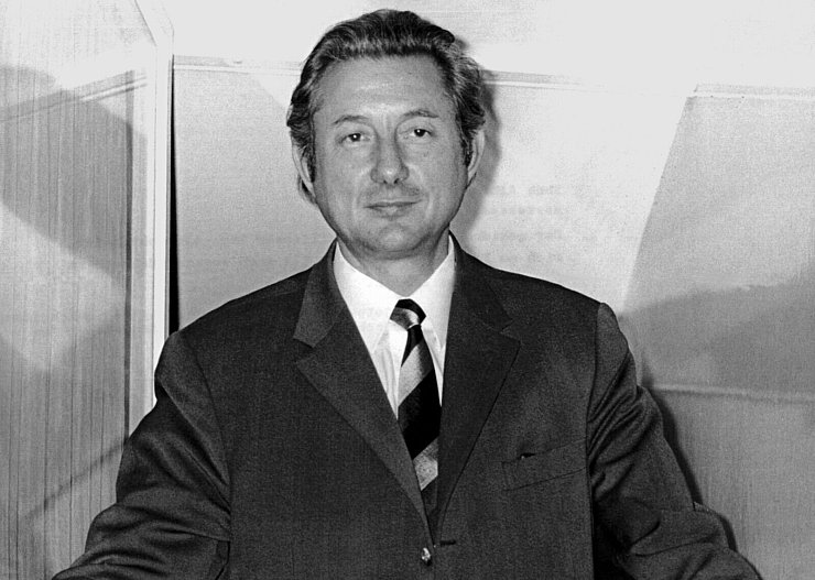Nach 17 Tagen in der Hand seiner Entführer wurde Aldi-Mitbegründer Theo Albrecht im Dezember 1971 freigelassen. (Archivbild) - © picture alliance / dpa