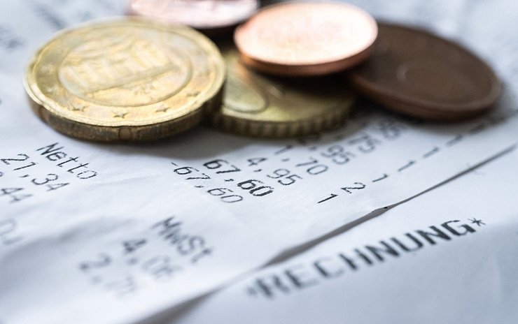 Inflationswelle gebrochen - zuletzt aber wieder Aufwärtstrend bei der Teuerung (Symbolbild) - © Marijan Murat/dpa