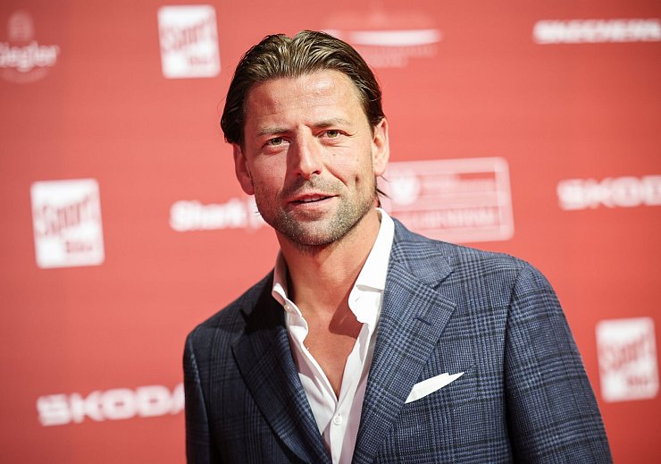 Auch Roman Weidenfeller kritisiert den Bundestrainer. - © Christian Charisius/dpa