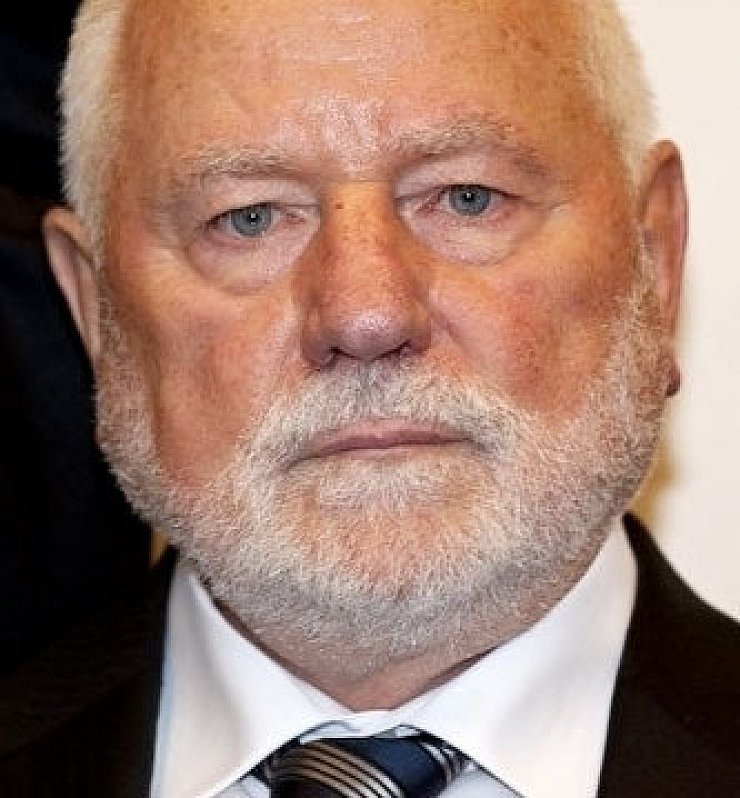 Demuth wird im Gefängnis erwartet Lokale Nachrichten aus Detmold LZ.de