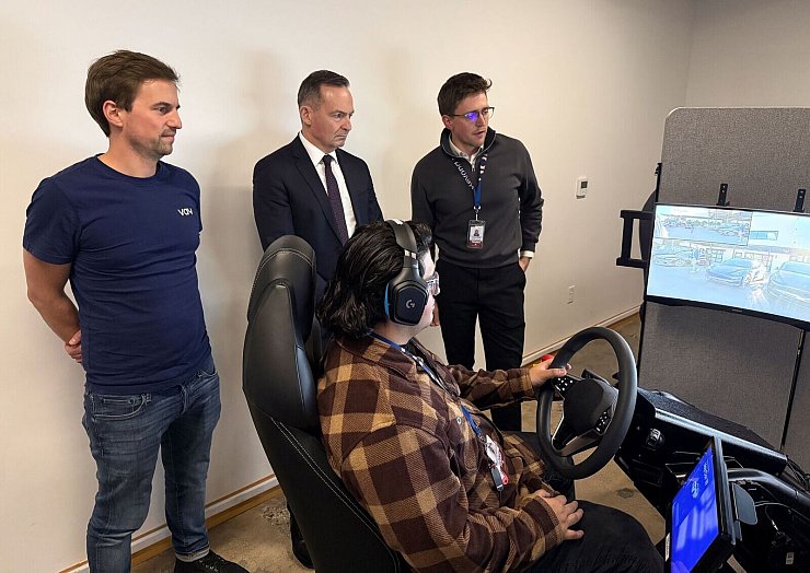 Das Berliner Start-up Vay Technology wird in den USA in diesem Jahr seine Flotte von ferngesteuerten Mietwagen von 30 auf rund 100 Fahrzeuge mehr als verdreifachen. - © Christoph Dernbach/dpa