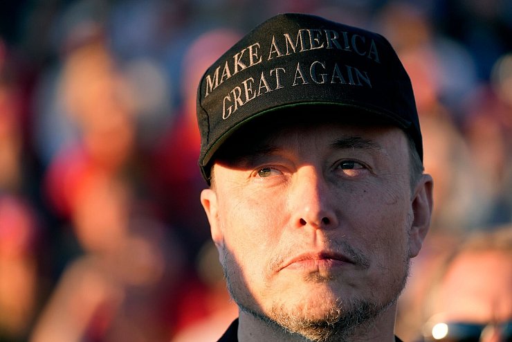 Elon Musk soll bei Trumps Gespräch mit Selenskyj dabei gewesen sein. (Archivbild) - © Alex Brandon/AP/dpa