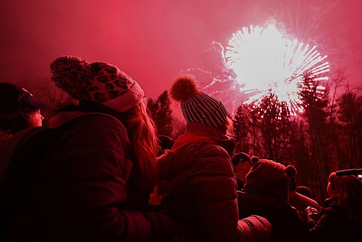 Party-Stimmung in Punxsutawney. - © Barry Reeger/AP/dpa
