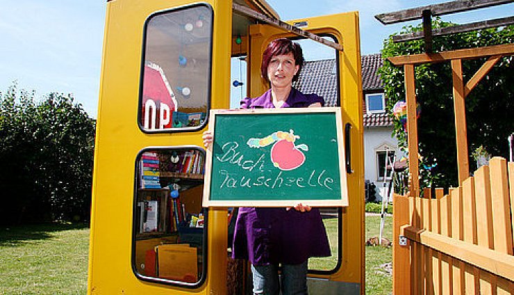 Telefonzelle ist
kleinste Leihbücherei - © Bad Salzuflen