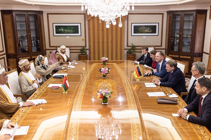 Außenminister Johann Wadephul (CDU) führte im Sultanat Oman in der Golfregion politische Gespräche. (Archivbild) - © Hannes P. Albert/dpa