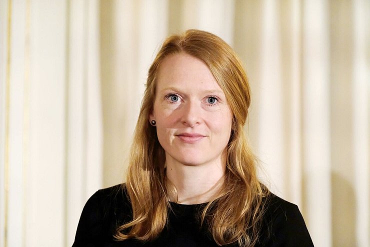 Die Autorin Anja Kampmann erhält das mit 10.000 Euro dotierte Lessing-Stipendium der Hansestadt Hamburg. (Archivbild) - © Sebastian Willnow/ZB/dpa