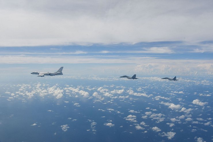 Die Volksbefreiungsarmee Chinas übt fast täglich um Taiwan. (Archivbild) - © Li Bingyu/Xinhua/dpa