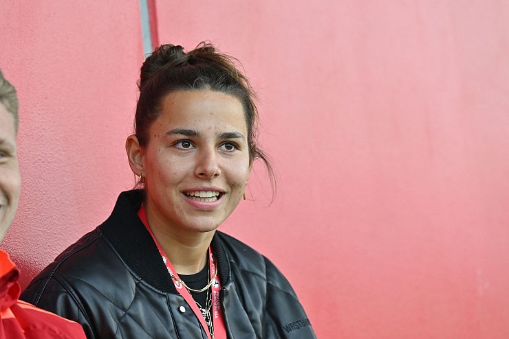 Kann sie bei der EM spielen? Lena Oberdorf. - © Peter Kneffel/dpa