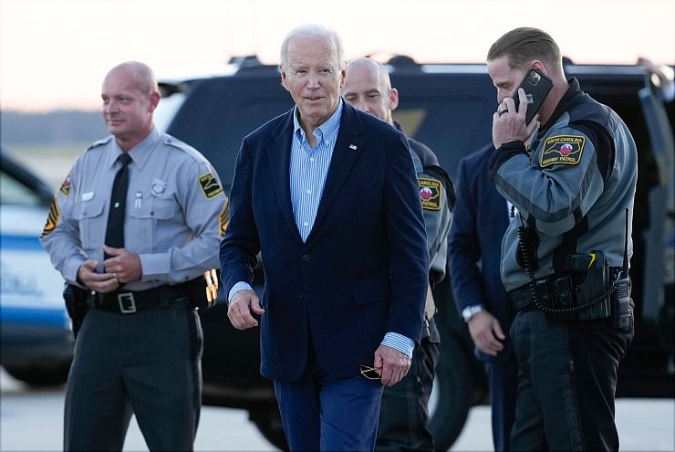US-Präsident Biden ist gegen einen Angriff Israels auf Irans Atomanlagen. - © Susan Walsh/AP