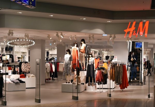 Immer mehr Händler stoppen Mietzahlung - © Foto: Jens Kalaene/dpa-Zentralbild/dpa