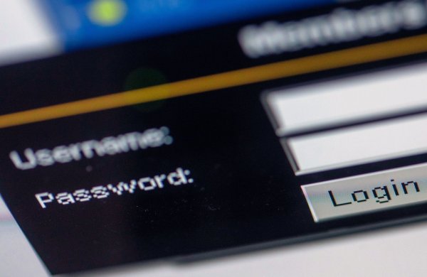 Login - Passwort - © Foto: Jens Büttner/zb/dpa