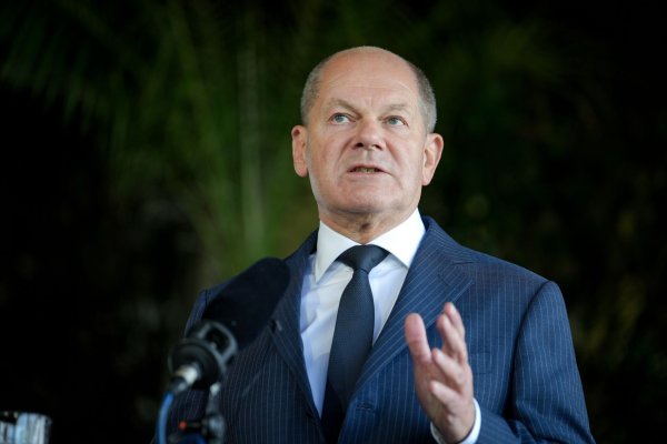 Scholz zeigt sich in Sachen K-Frage unbeirrt. - © Kay Nietfeld/dpa
