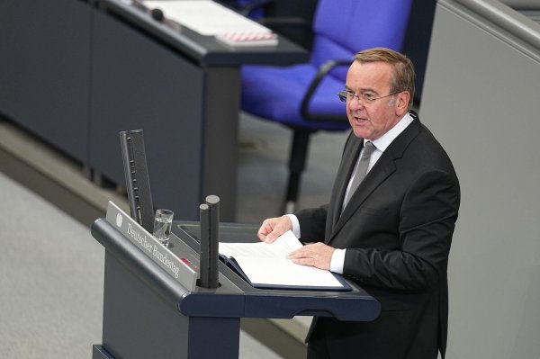 «Putin will uns, Putin will die Nato-Mitgliedstaaten provozieren», sagt Boris Pistorius. - © Michael Kappeler/dpa