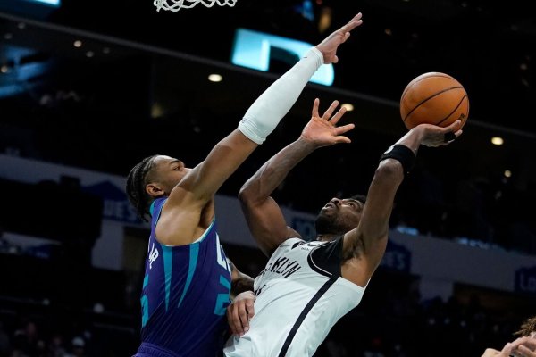 - © Chris Carlson/AP/dpa