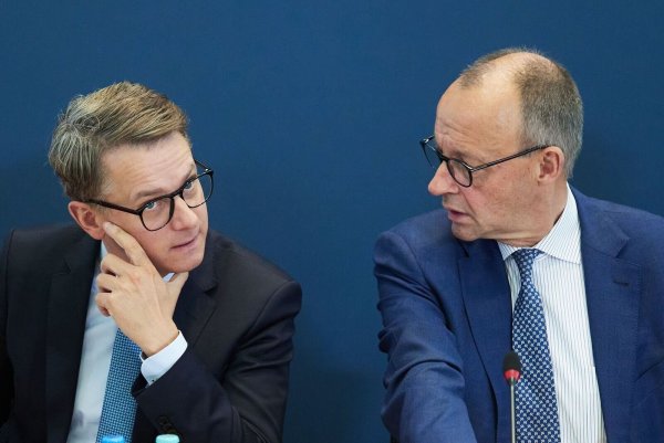 Seit Jahrzehnten haben die Christdemokraten mit zurückgehenden Mitgliederzahlen zu kämpfen. Dass sich dies nun leicht gedreht hat, wird in der Parteispitze vor allem einem zugeschrieben. - © Joerg Carstensen/dpa