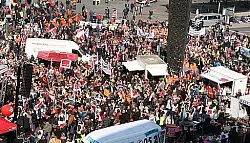 5.000 Streikende

auf dem Jahnplatz - &copy; OWL