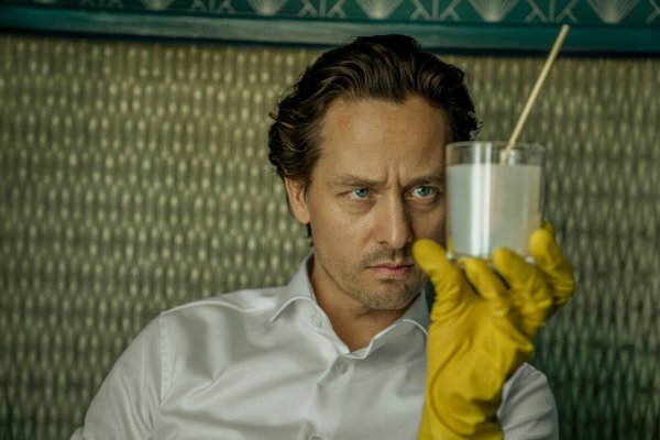 Es geht weiter mit «Achtsam Morden». - © -/Netflix/dpa