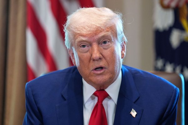 US-Präsident Donald Trump hat Drohungen Richtung Grönland erneuert. (Archivbild) - © Evan Vucci/AP/dpa