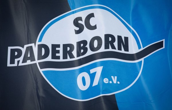 Paderborn steht in seiner Staffel an der Tabellenspitze der Virtual Bundesliga Club Championship. - © Friso Gentsch/dpa