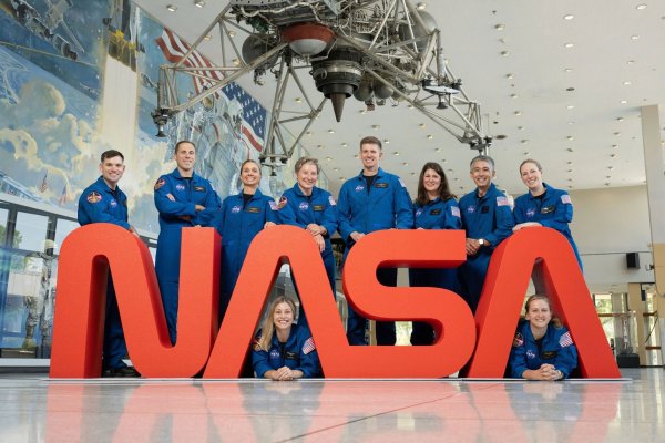 Die Nasa hat die Astronauten und Astronautinnen der «Class of 2025» vorgestellt. - © Uncredited/NASA/AP/dpa