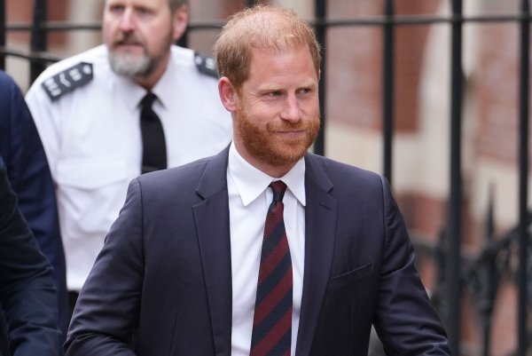 Prinz Harry liegt im Streit mit dem britischen Innenministerium. (Archivbild) - © Lucy North/PA Wire/dpa