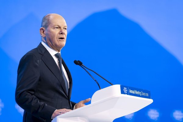 Kanzler Scholz ist dafür, kühlen Kopf zu bewahren. - © Michael Buholzer/KEYSTONE/dpa