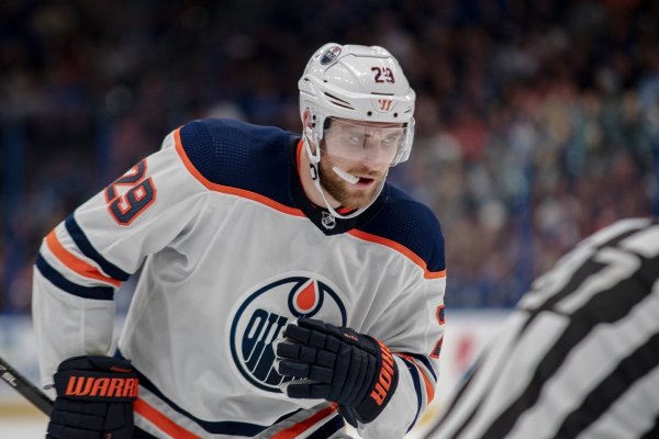 Leon Draisaitl - © Foto: Brian Mcwalters/CSM via ZUMA Wire/dpa