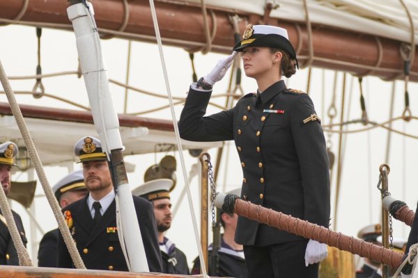 Leonor absolviert eine dreijährige militärische Ausbildung. (Foto aktuell) - © Francisco J. Olmo/EUROPA PRESS/dpa