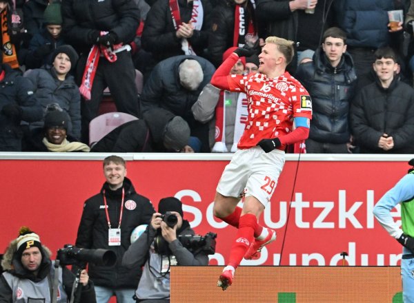 Jonathan Burkardt traf beim 2:0 des FSV Mainz 05 gegen den VfL Bochum doppelt. - © Torsten Silz/dpa