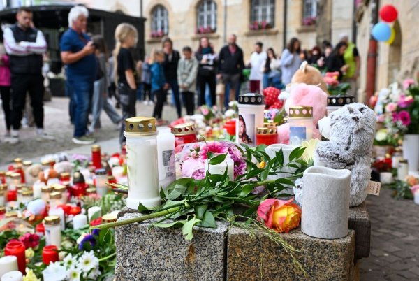 Valeriia war am Morgen des 3. Juni auf dem Weg zur Schule spurlos verschwunden. Vergangenen Dienstag wurde ihre Leiche gefunden. Die Polizei geht von einem Gewaltverbrechen aus. - © Hendrik Schmidt/dpa