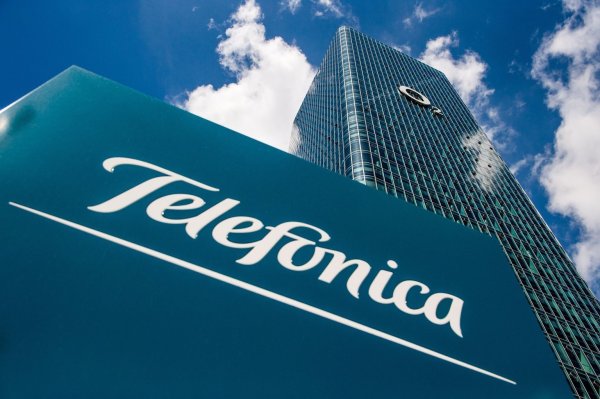 Telefonica - © Foto: Lino Mirgeler