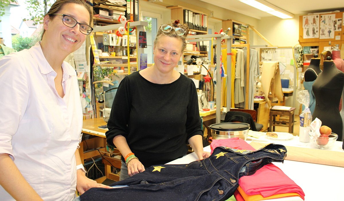 Landestheater Schneiderei - Raffael Giebel