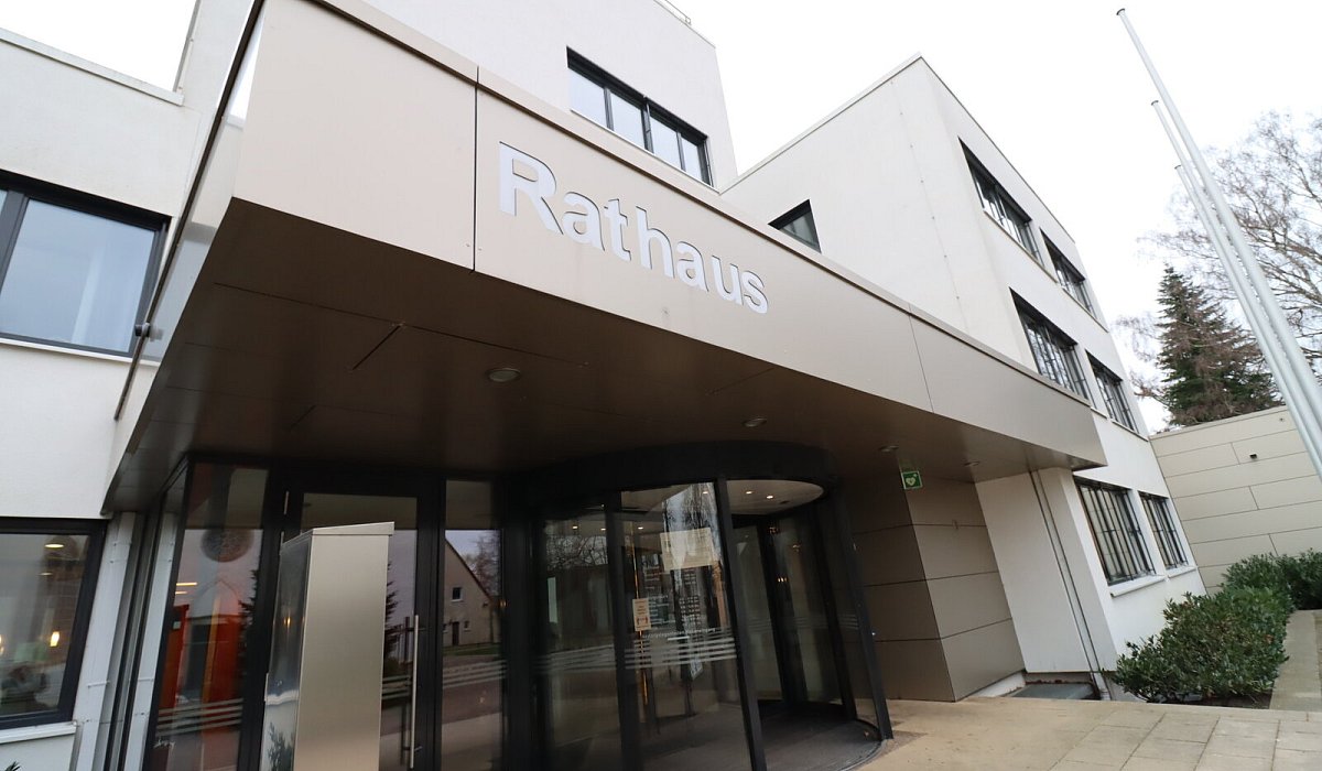 big_leo_rathaus-1 - Archivfoto: Birgit Guhlke