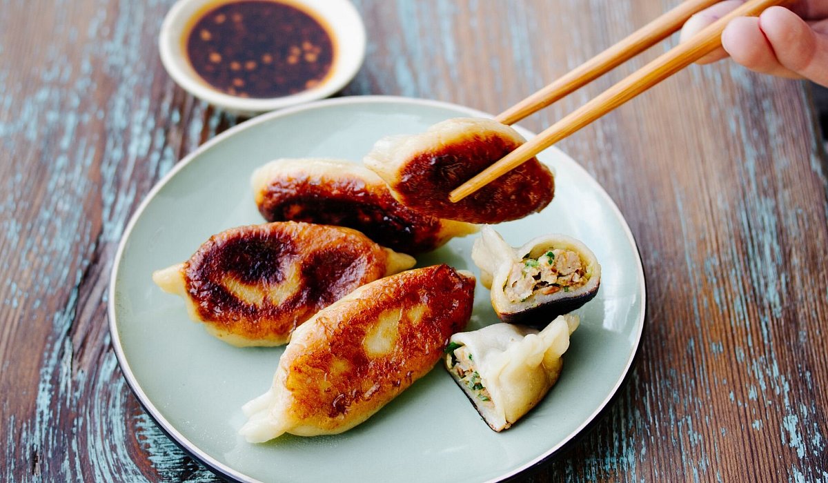 Chinesische Jiaozi - asiastreetfood.com/dpa-tmn