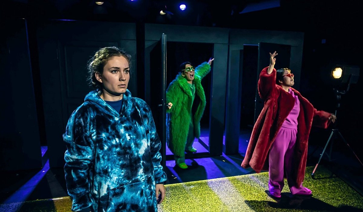 jungestheater-viel-zu-feel1 - Landestheater Detmold / Marc Lontzek