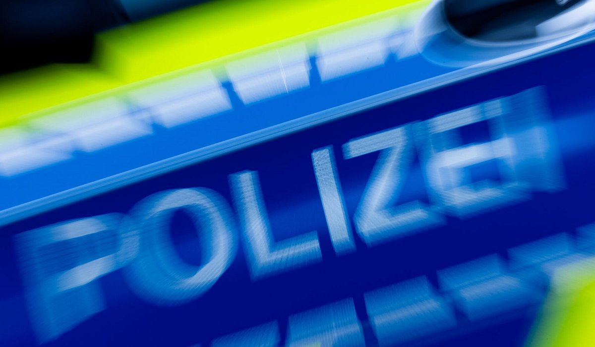 Polizei - Symbolbild - Rolf Vennenbernd/dpa