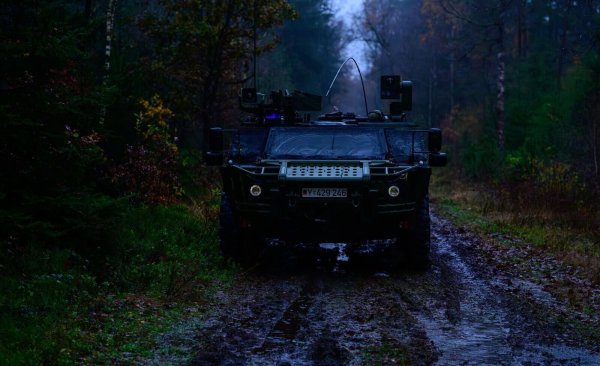 Ein Spähwagen vom Typ Fennek. (Symbolbild) - © Philipp Schulze/dpa