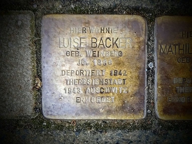 Bismarckstraße 16