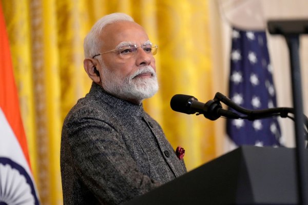 Indiens Premierminister Modi: Das Land könnte vom Zollstreit zwischen den USA und China profitieren (Archivbild) - © Ben Curtis/AP/dpa