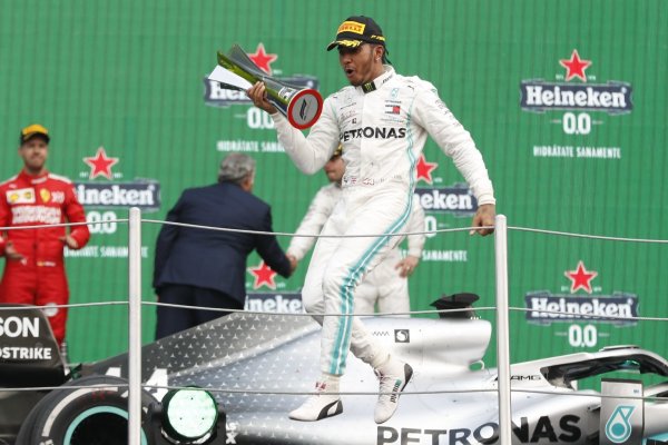 Lewis Hamilton - © Foto: Eduardo Verdugo/AP/dpa