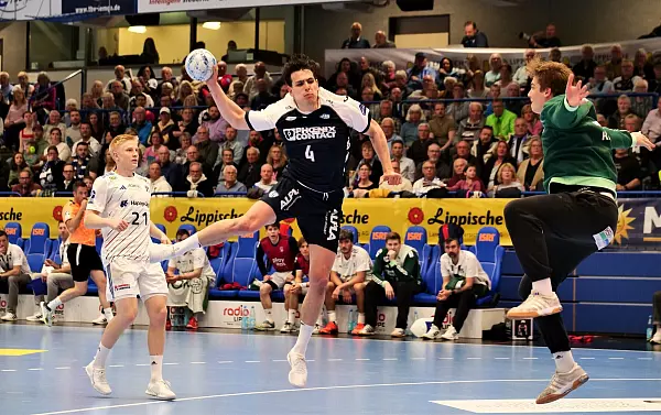 Samuel Zehnder war bei seinen 6/2 Treffern kaum zu stoppen. - © Jörg Hagemann