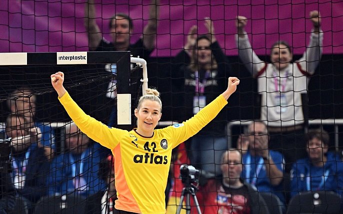 Bild zu Handballerinnen nach Filters Gala im Viertelfinale