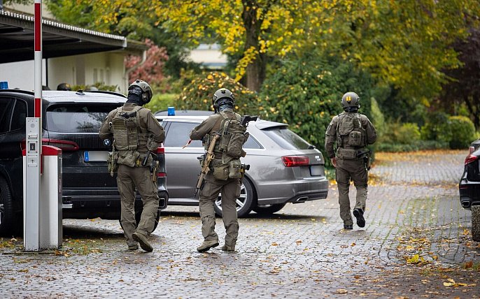 Bild zu Messerangriff in Schule: Paderborner soll Abschiedsschreiben verfasst haben
