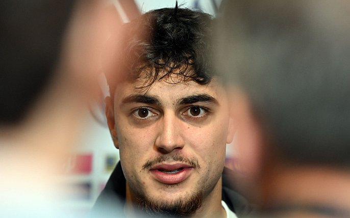 Bild zu Bayerns Pavlovic und seine Zwangspausen: «Es nervt»