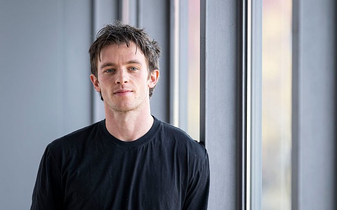Bild zu Preis für Literaturverfilmungsstar Jannis Niewöhner