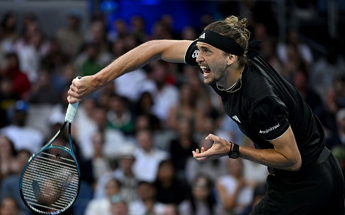 Bild zu Zverev in Melbourne in Runde drei
