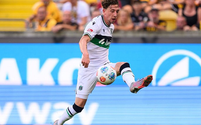 Bild zu Auf Leihbasis: Rochelt von Hannover nach Bielefeld