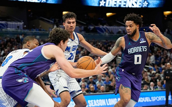 Bild zu Orlando Magic schw&auml;cheln ohne verletzten Wagner in der NBA
